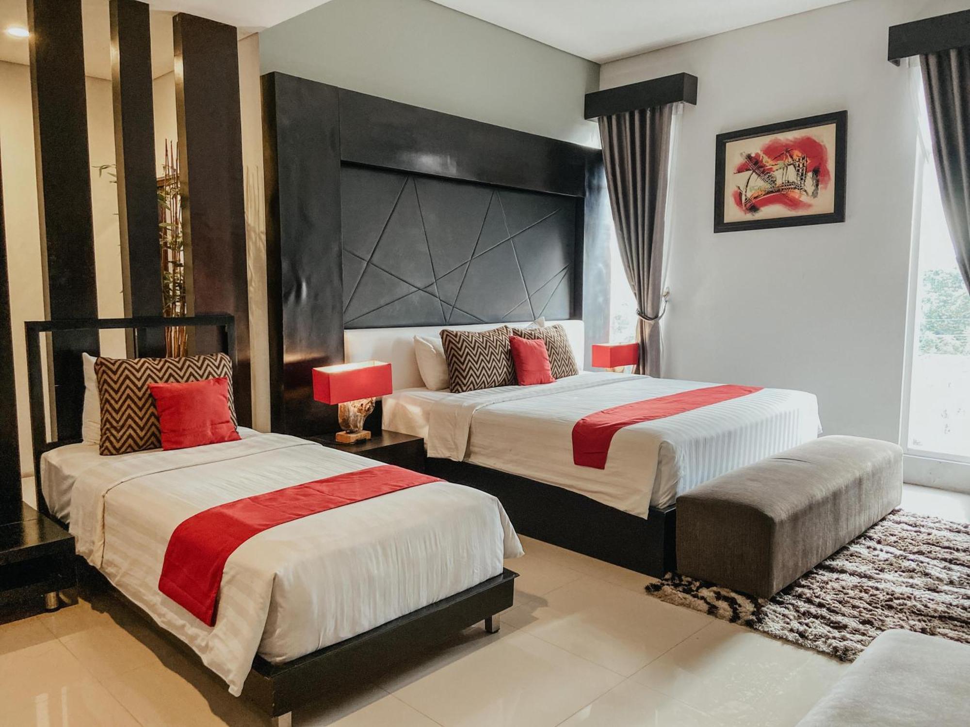Prima SR Hotel&Convention Sleman  Esterno foto