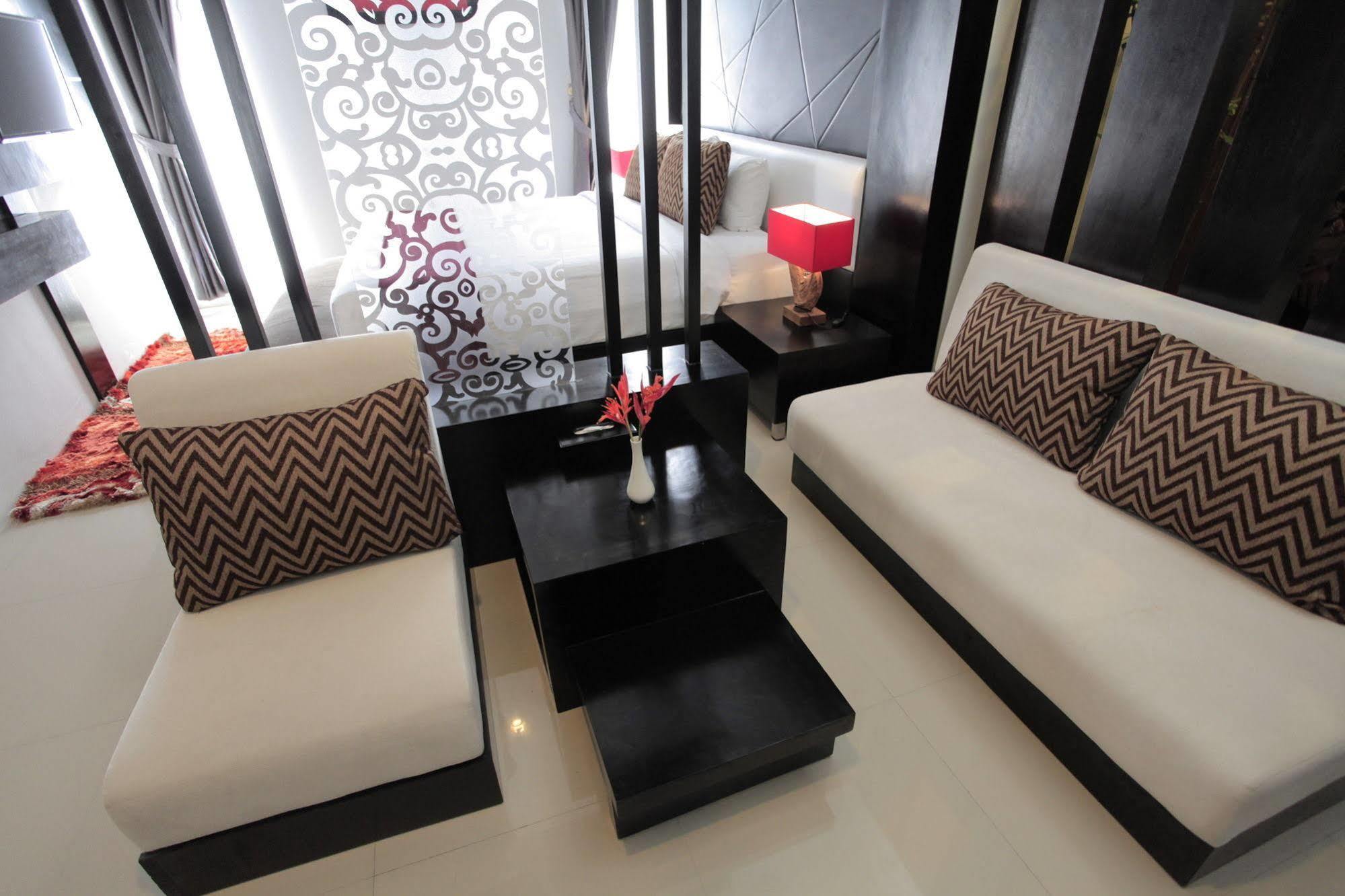 Prima SR Hotel&Convention Sleman  Esterno foto