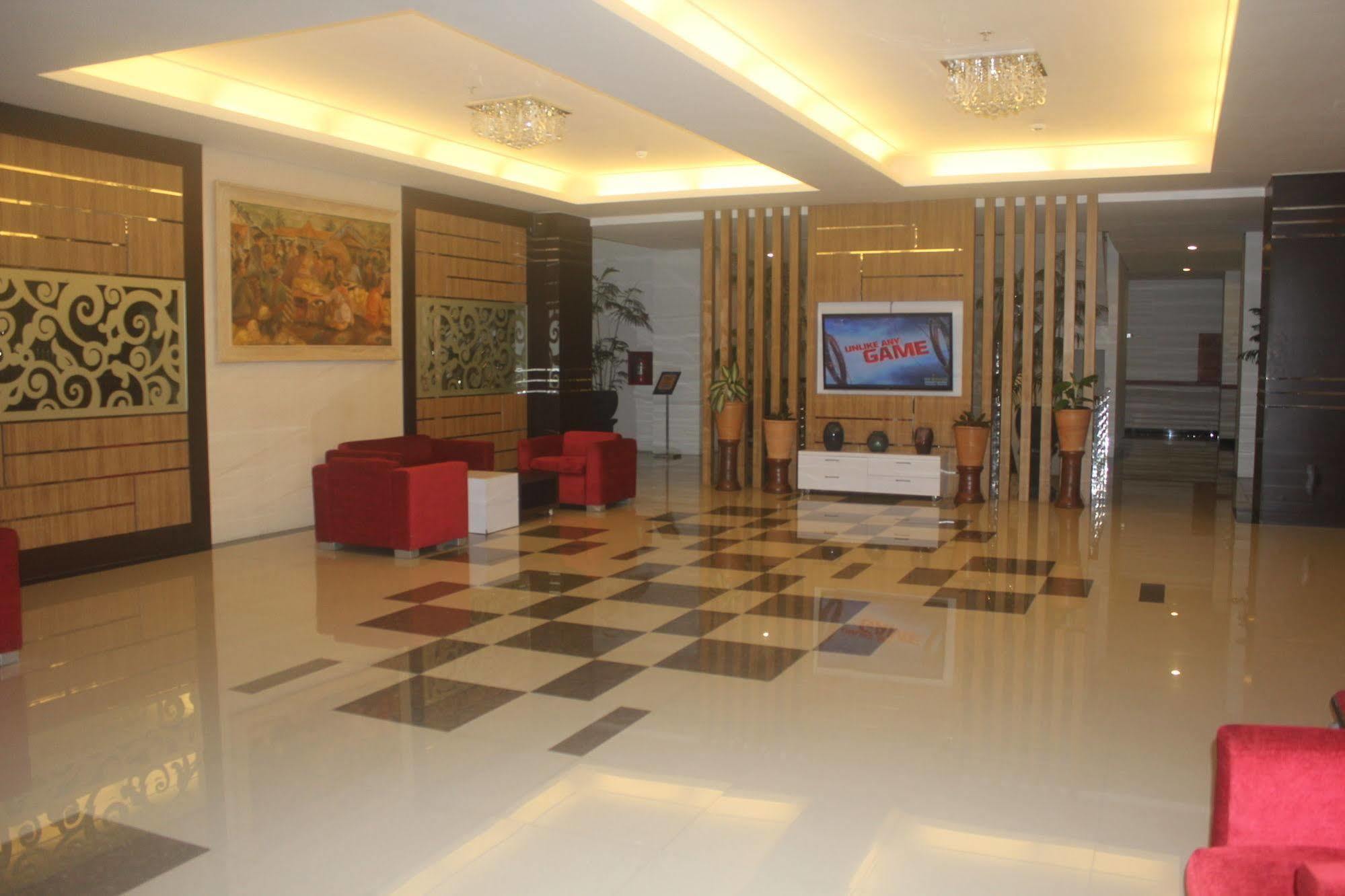 Prima SR Hotel&Convention Sleman  Esterno foto